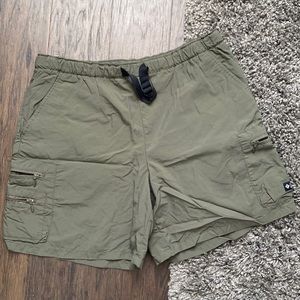 Columbia hiking shorts